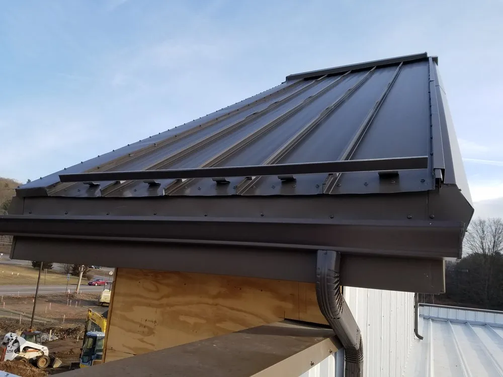 Slide of Lehigh Gap Seamless Gutter