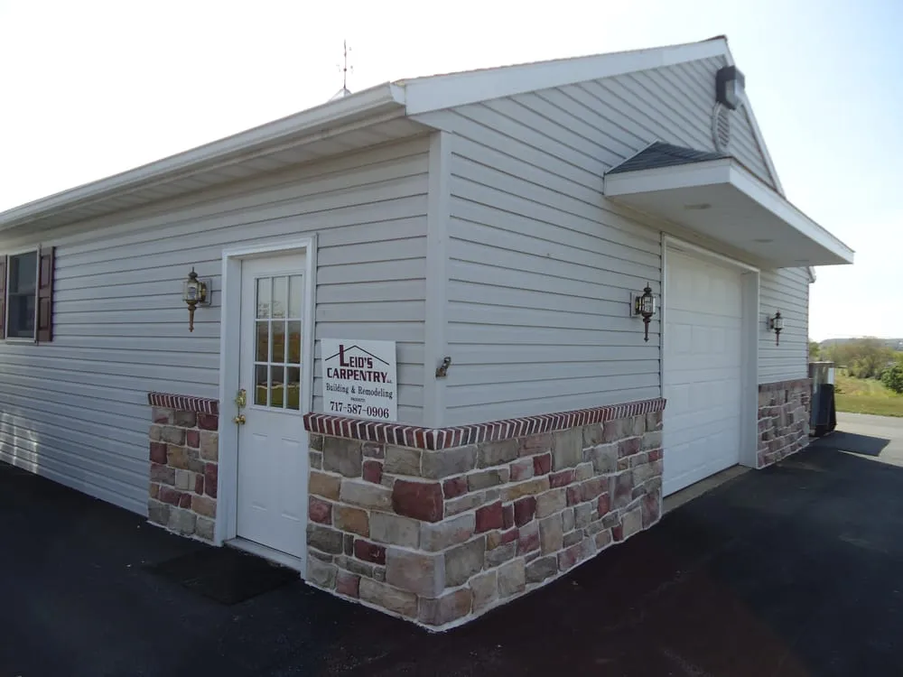 Slide of Leids Carpentry