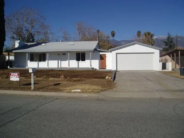 Slide of Leigh Construction