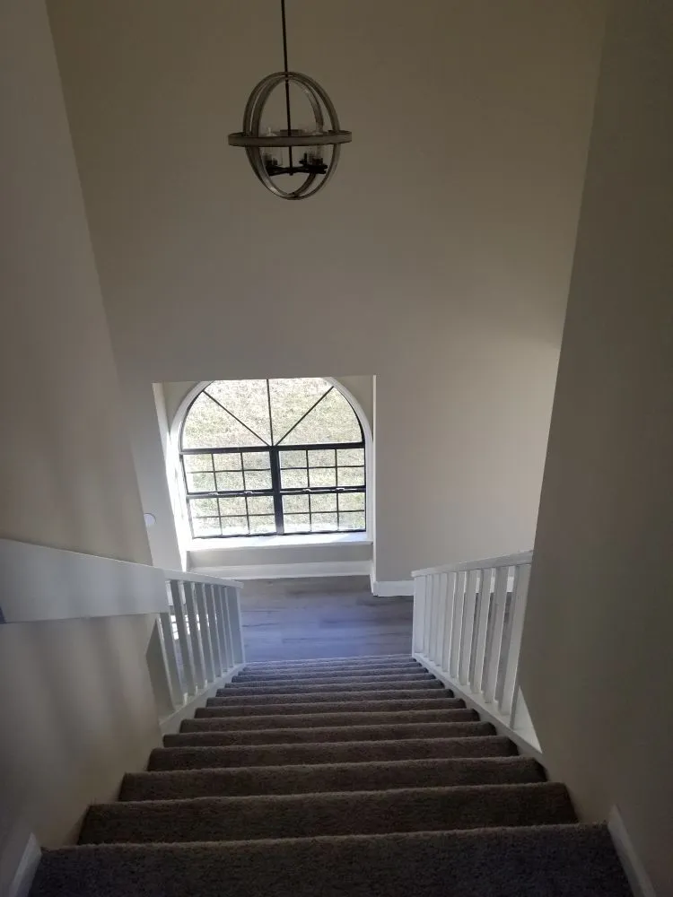 Slide of Leiva Renovations