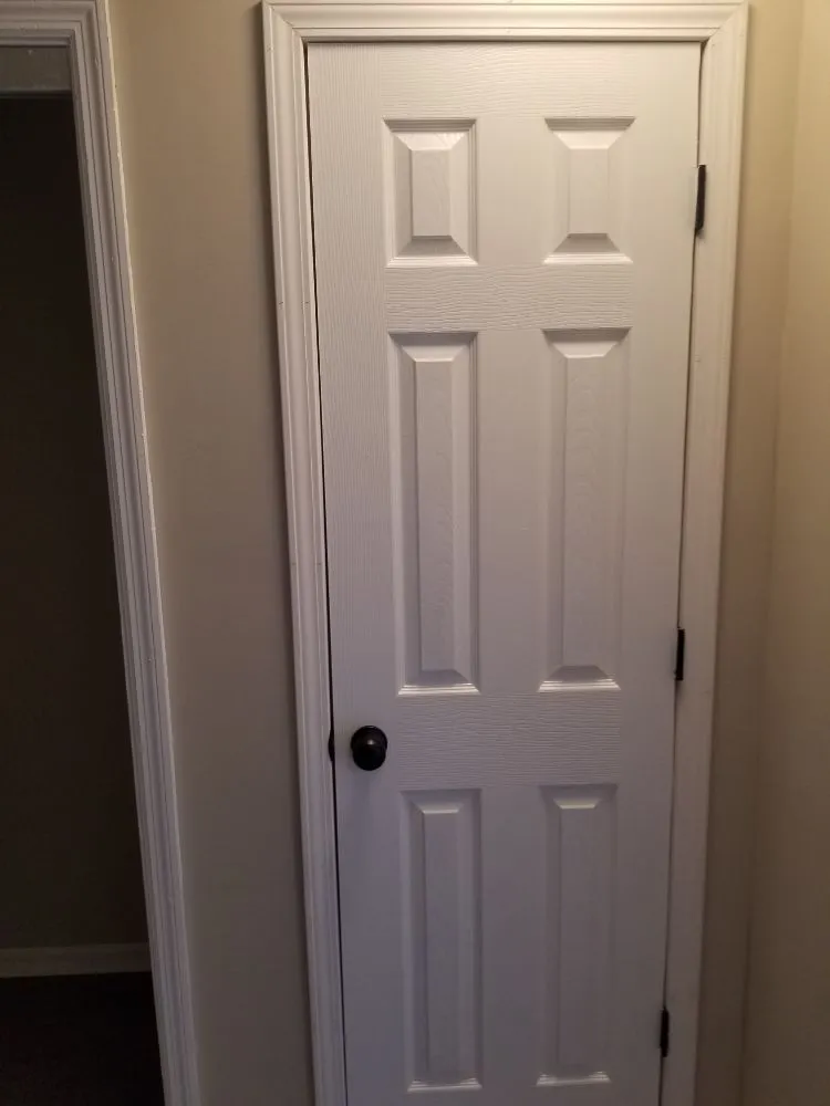 Slide of Leiva Renovations