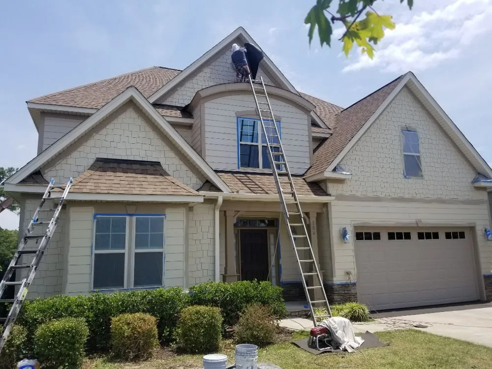 Slide of Leiva Renovations