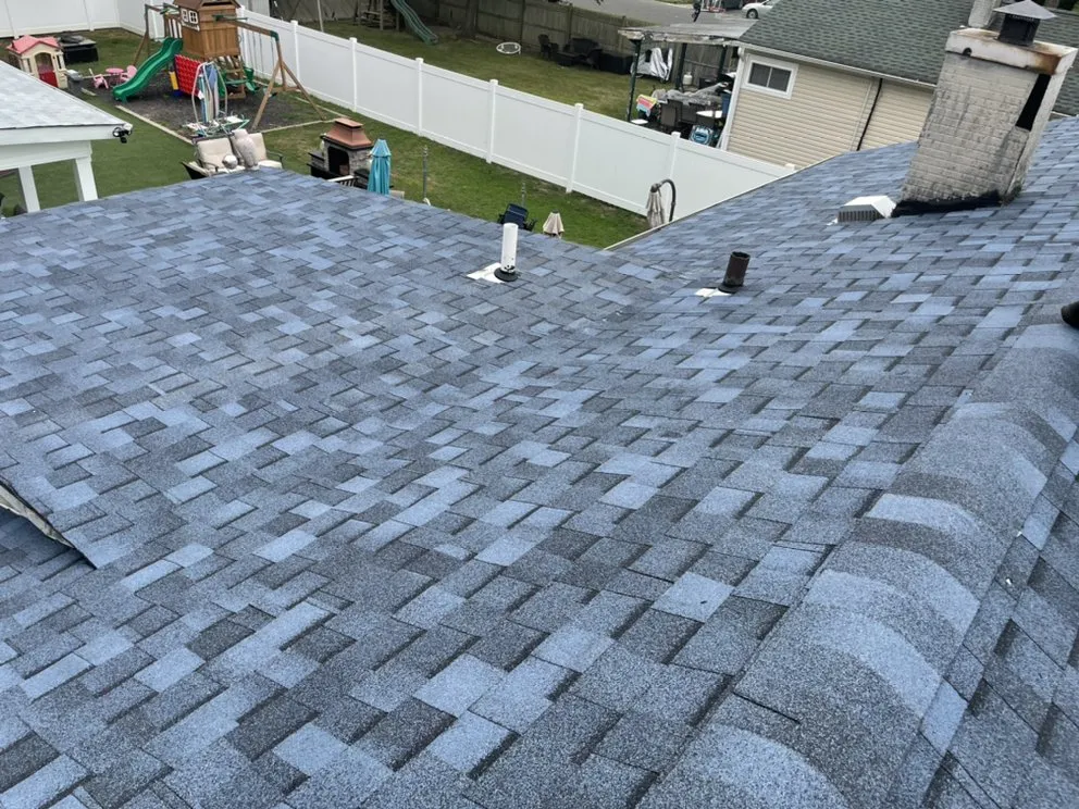 Slide of Lela Construction