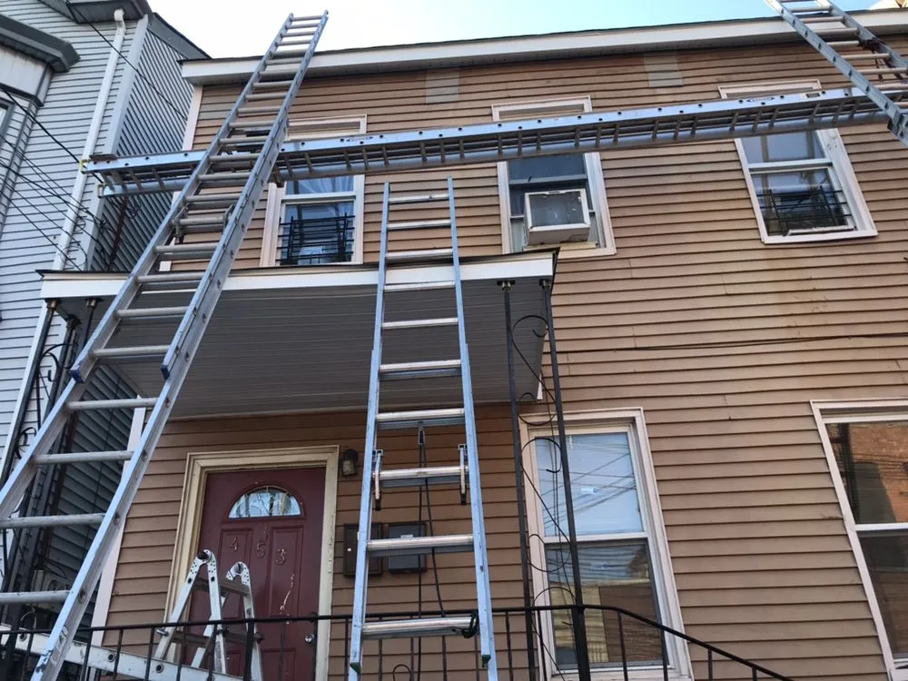 Slide of Lema Home Improvements