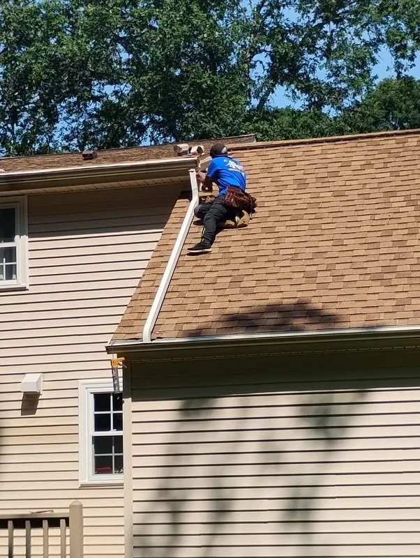 Slide of Lema Rooofing