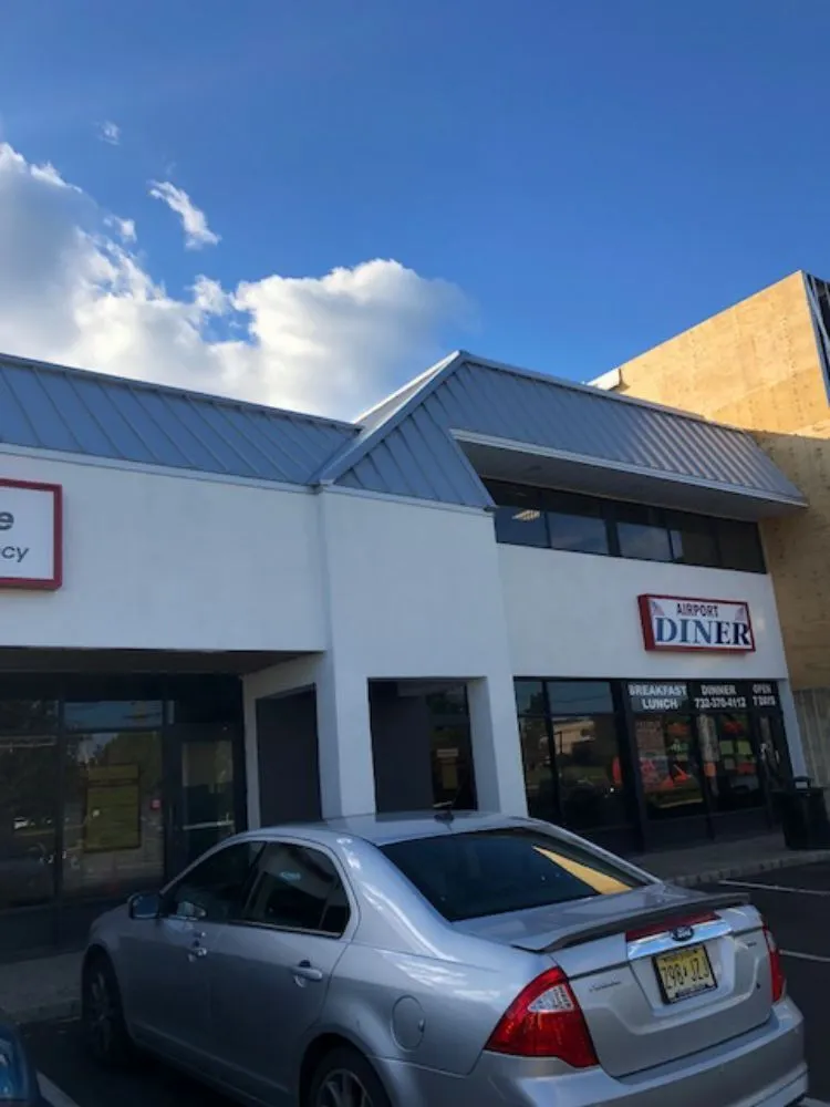 Slide of Lemonte Construction