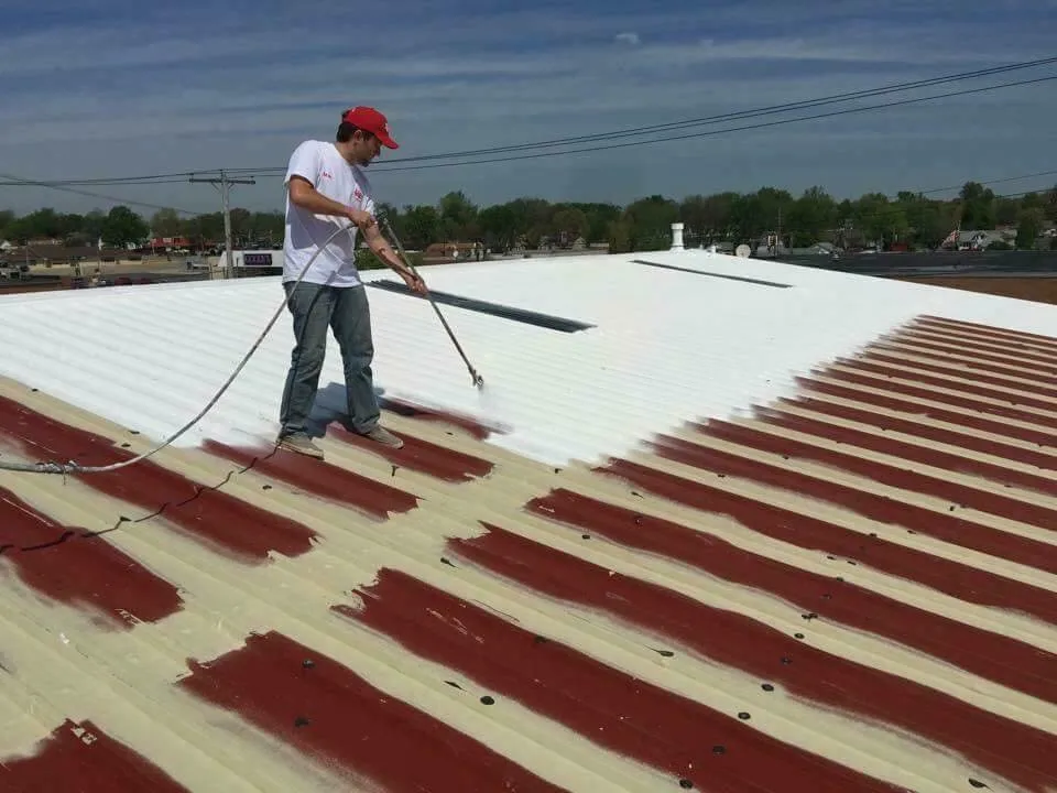 Reliable roof installation with free inspection in Spencerville, IN by Lengacher Brothers