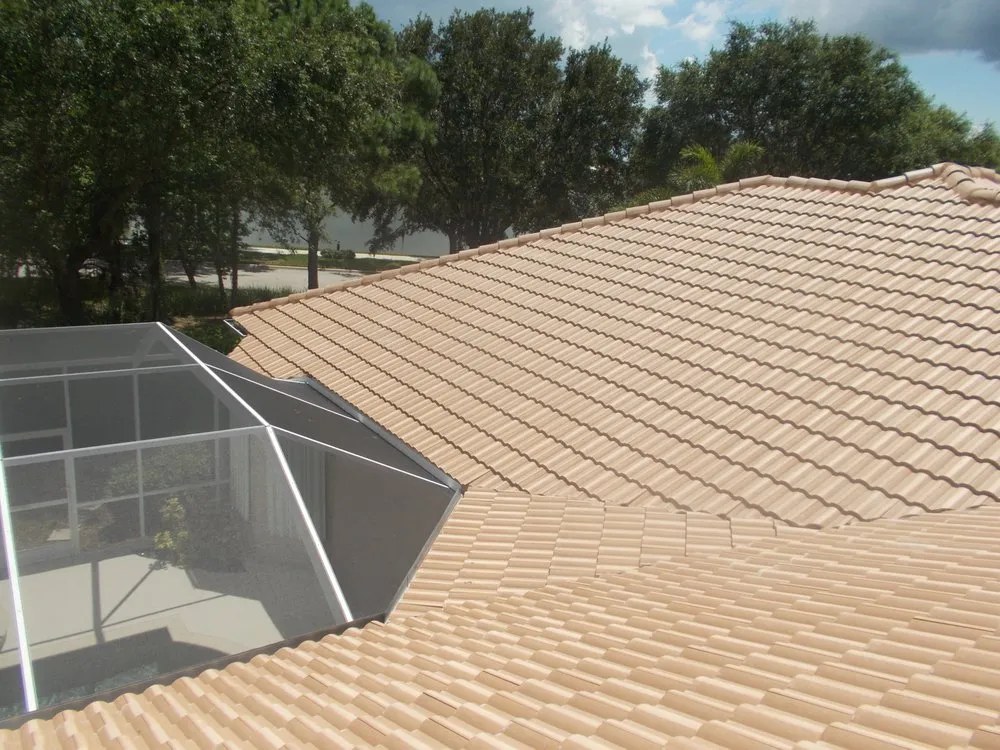 Slide of Len's Roofing