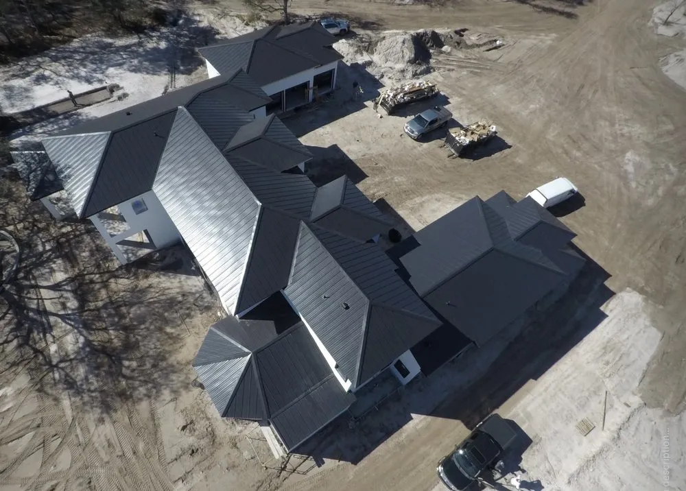 Slide of Len's Roofing