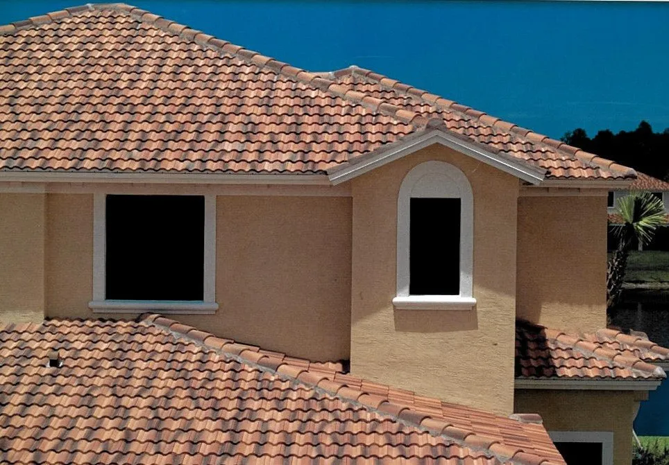 Slide of Len's Roofing