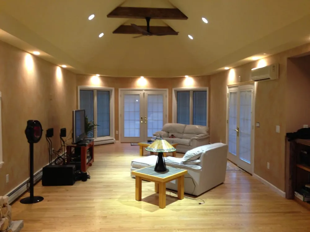 Slide of Lenzi Construction & Remodelling