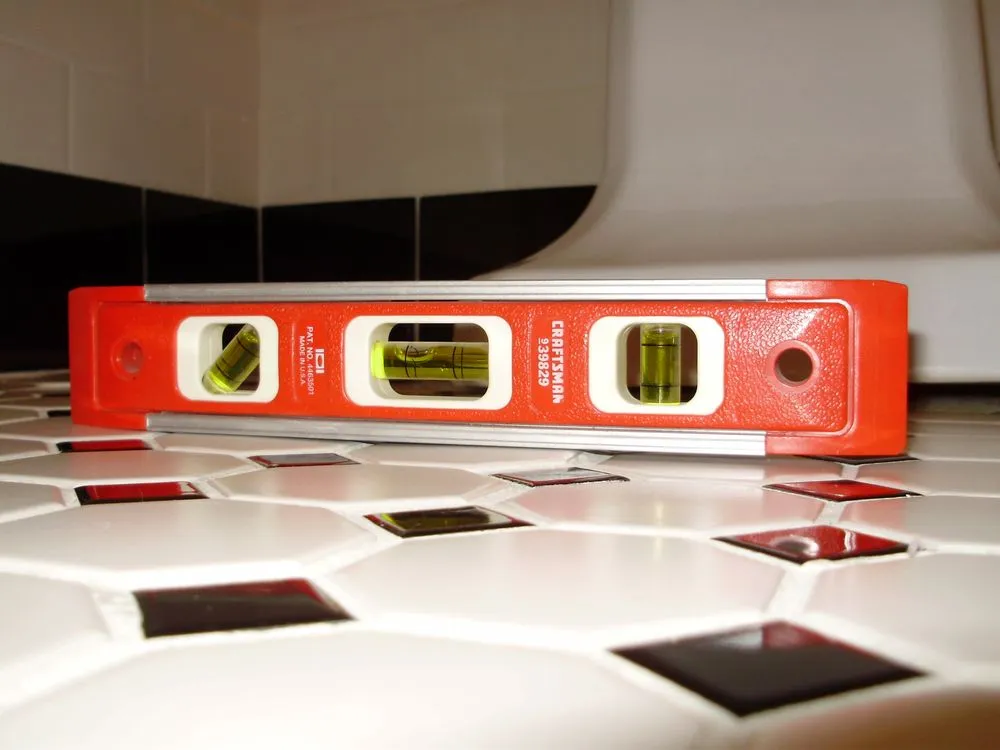 Slide of Lenzi Construction & Remodelling