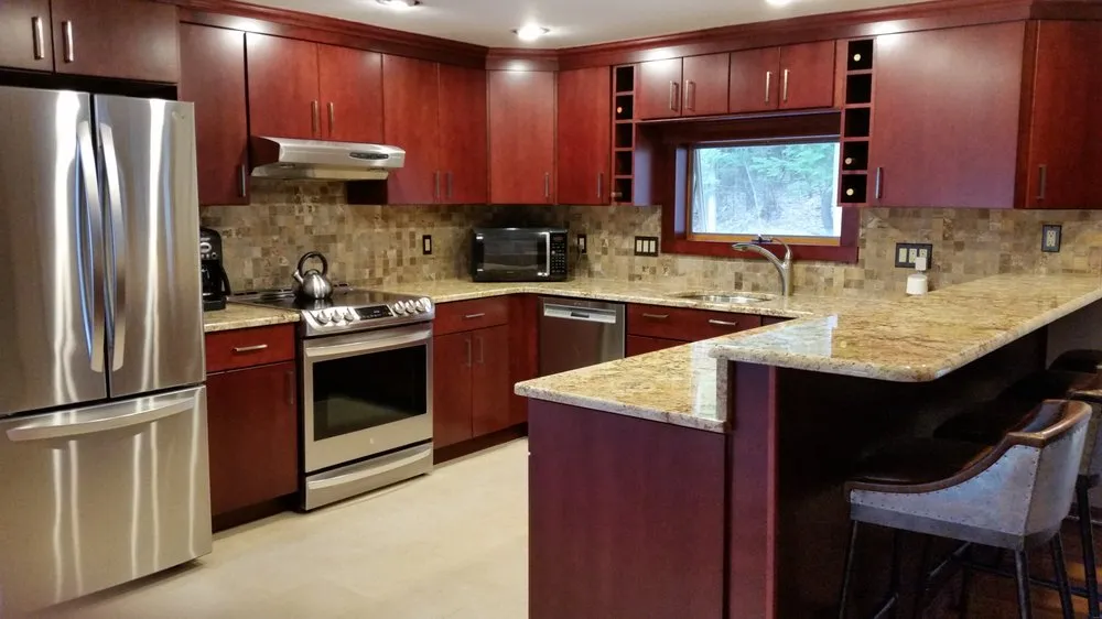 Slide of Lenzi Construction & Remodelling