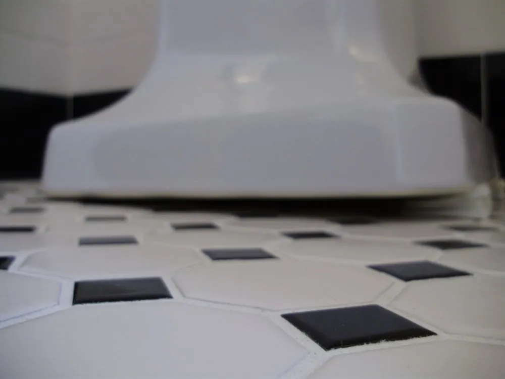 Slide of Lenzi Construction & Remodelling