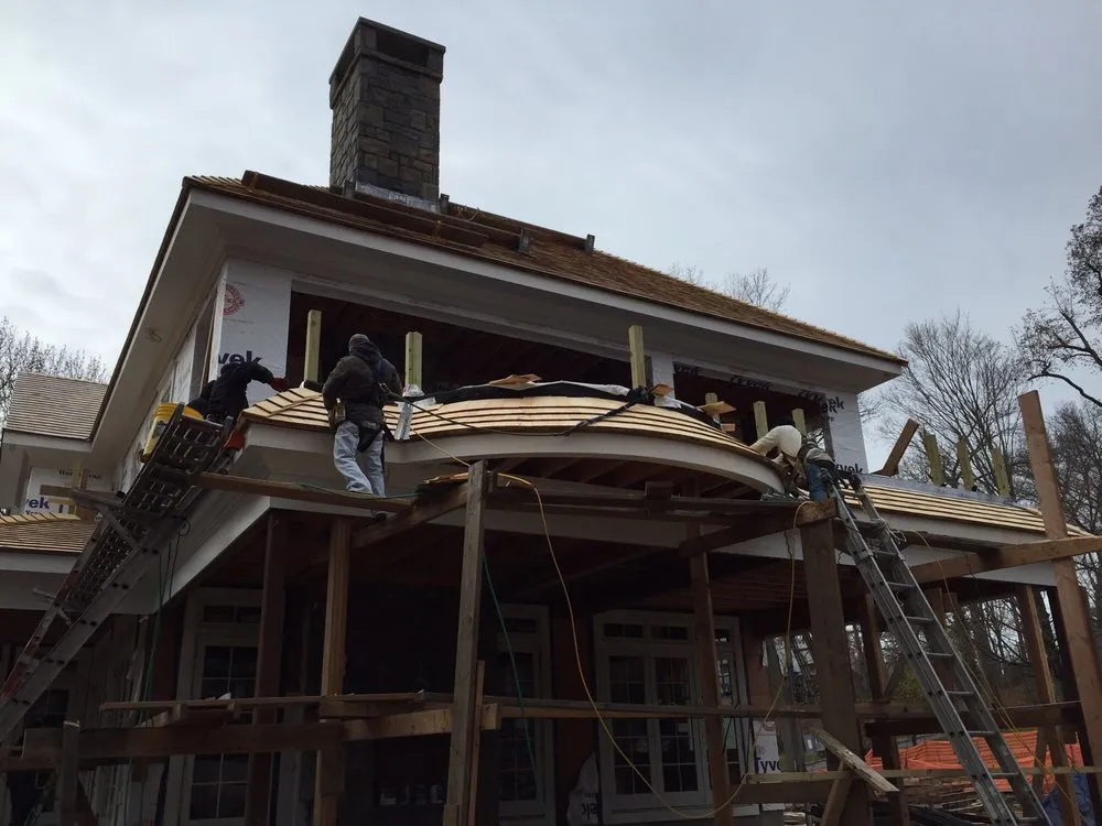 Slide of Leo & Son's Contracting