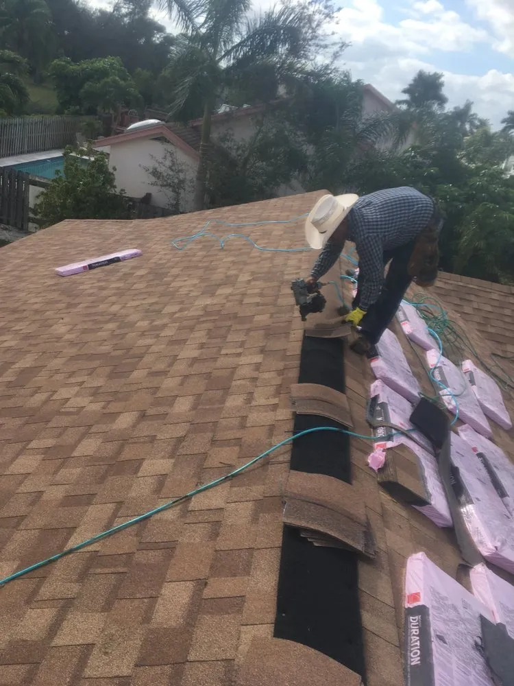 Slide of Leo Construction Roofing