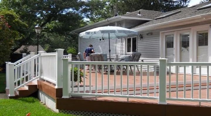 Slide of Leo Contracting