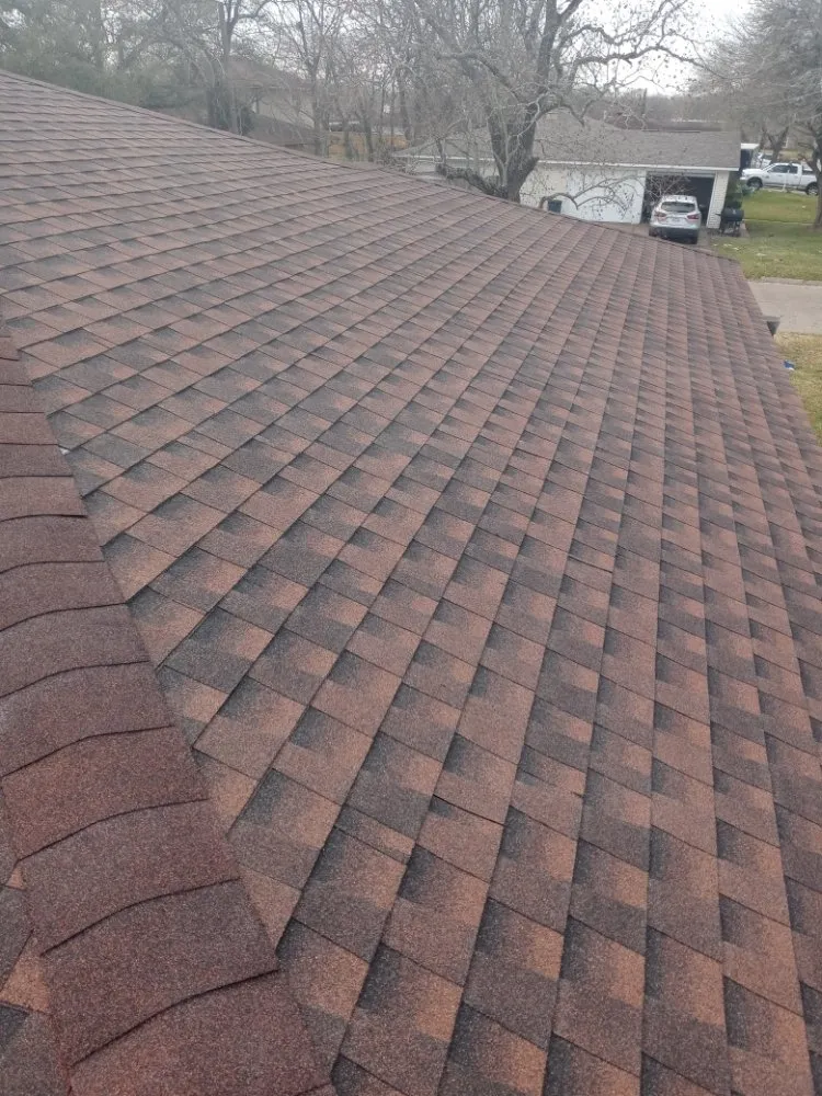 Emergency residential roofing service in Beasley, TX - Leo Roofing & More