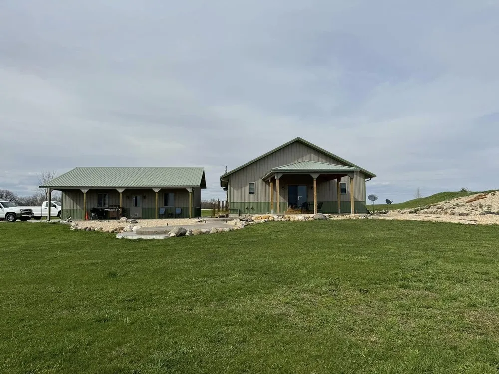 Slide of Leon Builders