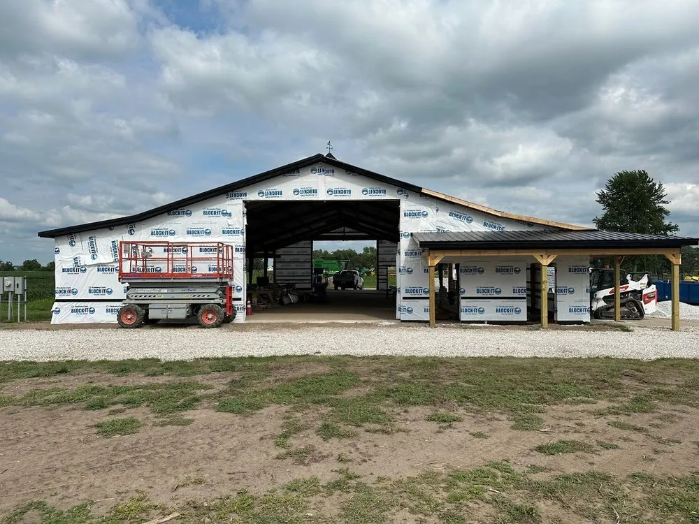 Slide of Leon Builders