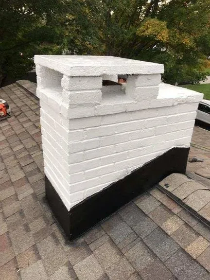 Slide of Leon Construction