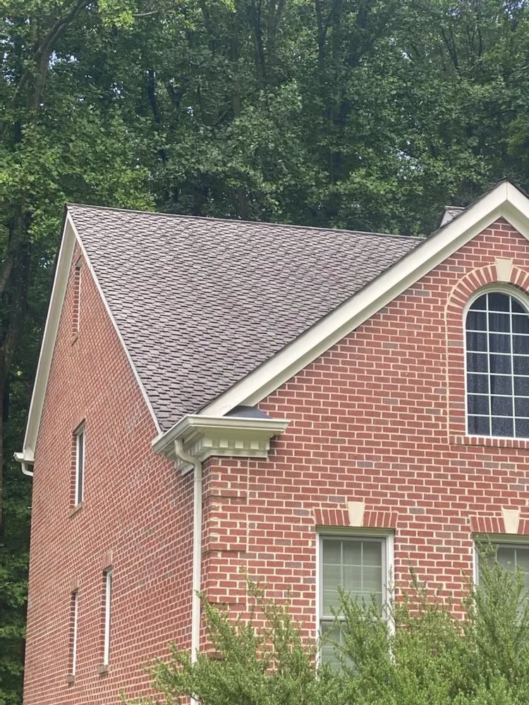 Slide of Leon Contractors