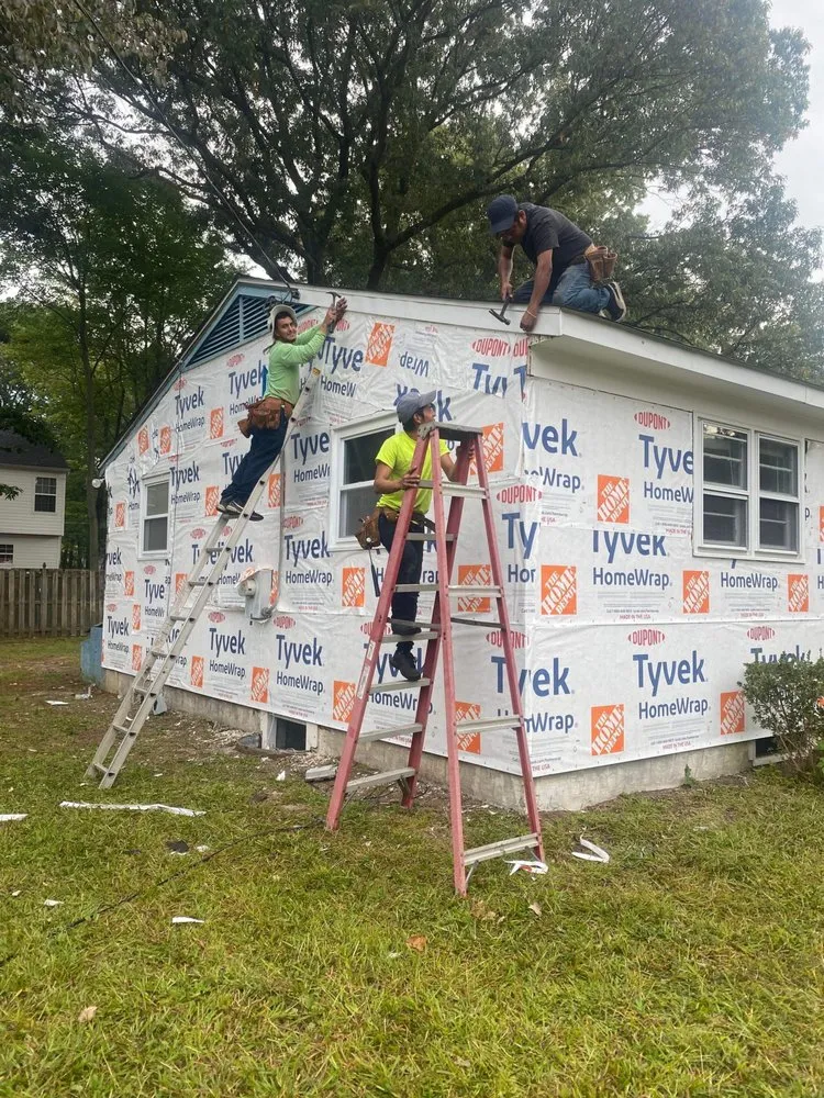 Slide of Leon Contractors