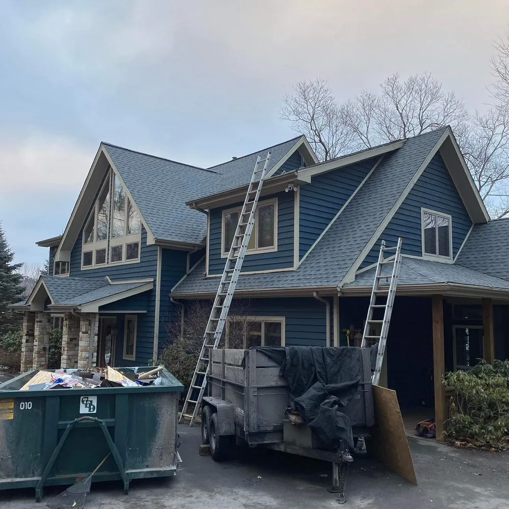 Slide of Leon Contractors