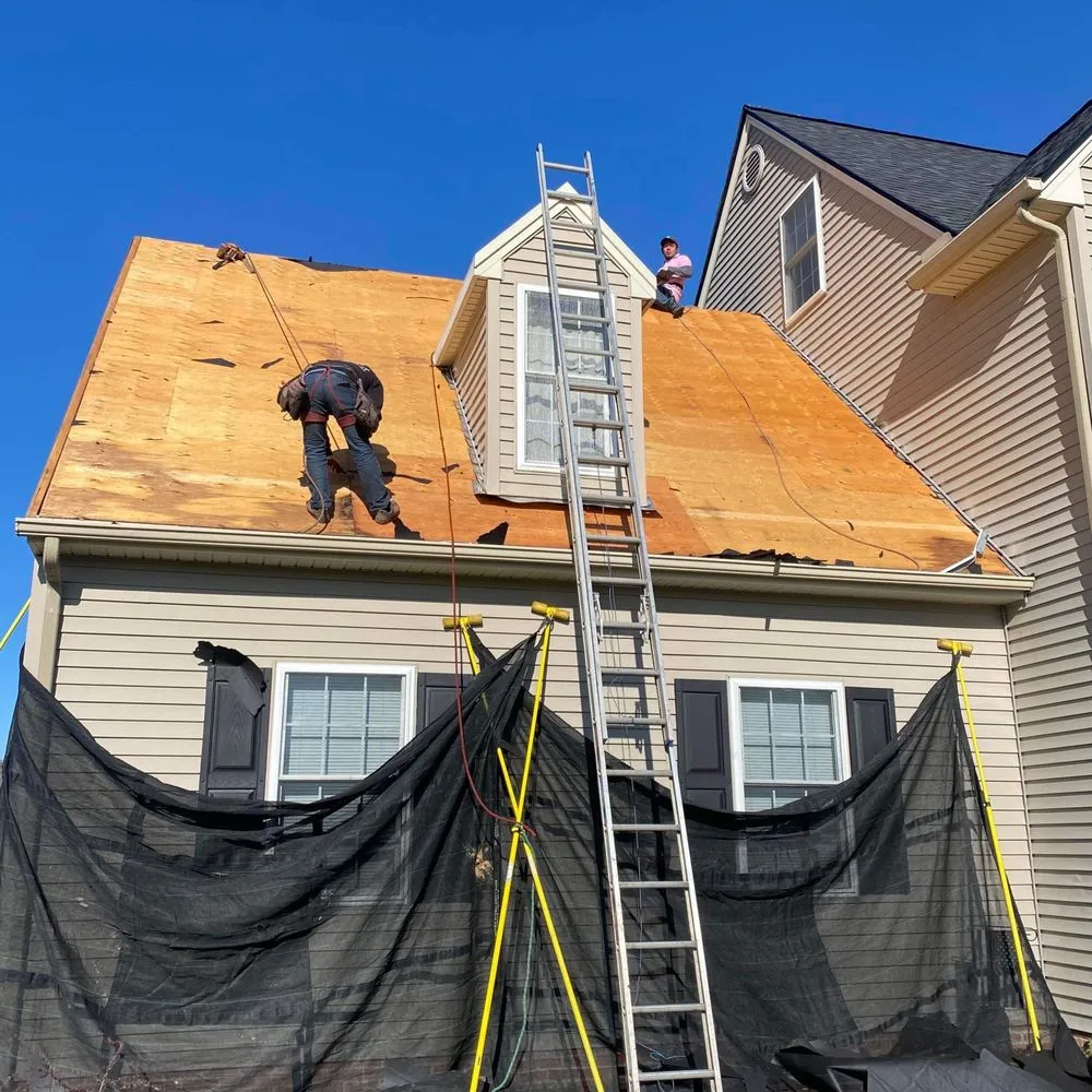 Slide of Leon Contractors