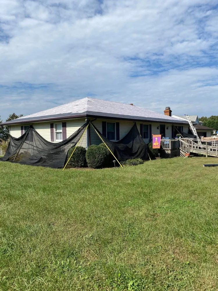 Slide of Leon Contractors