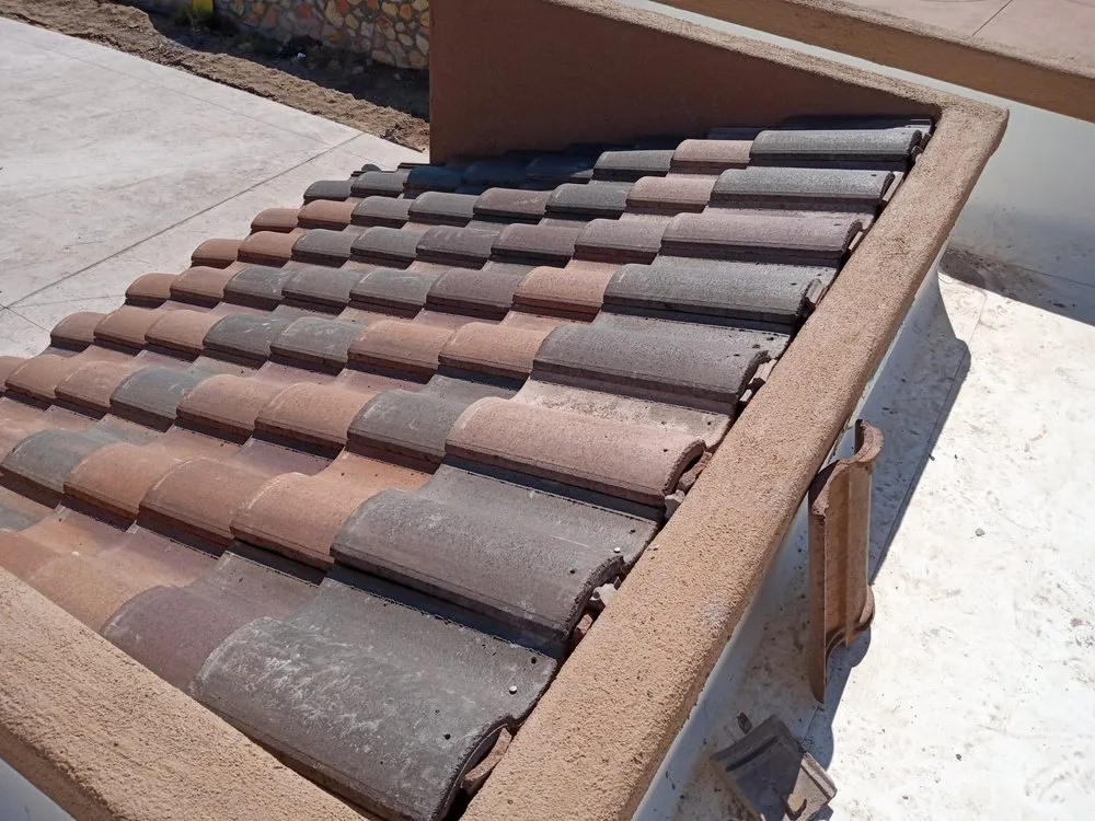 Slide of Leon Extreme Roofing