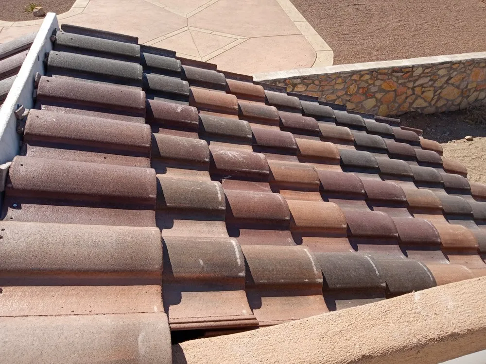 Slide of Leon Extreme Roofing