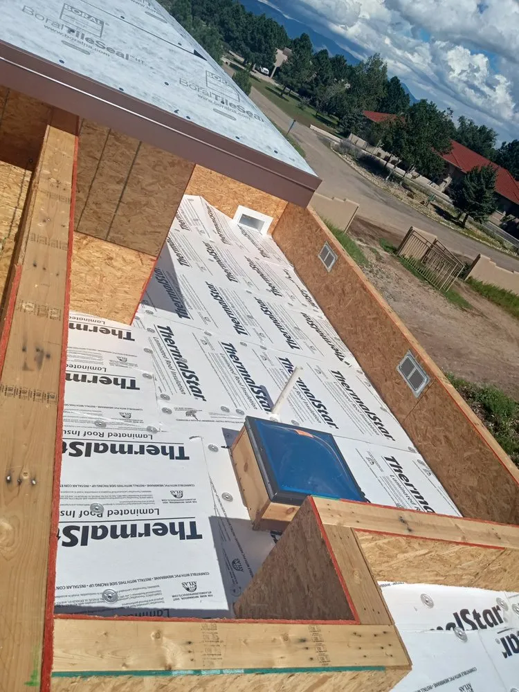 Slide of Leon Extreme Roofing