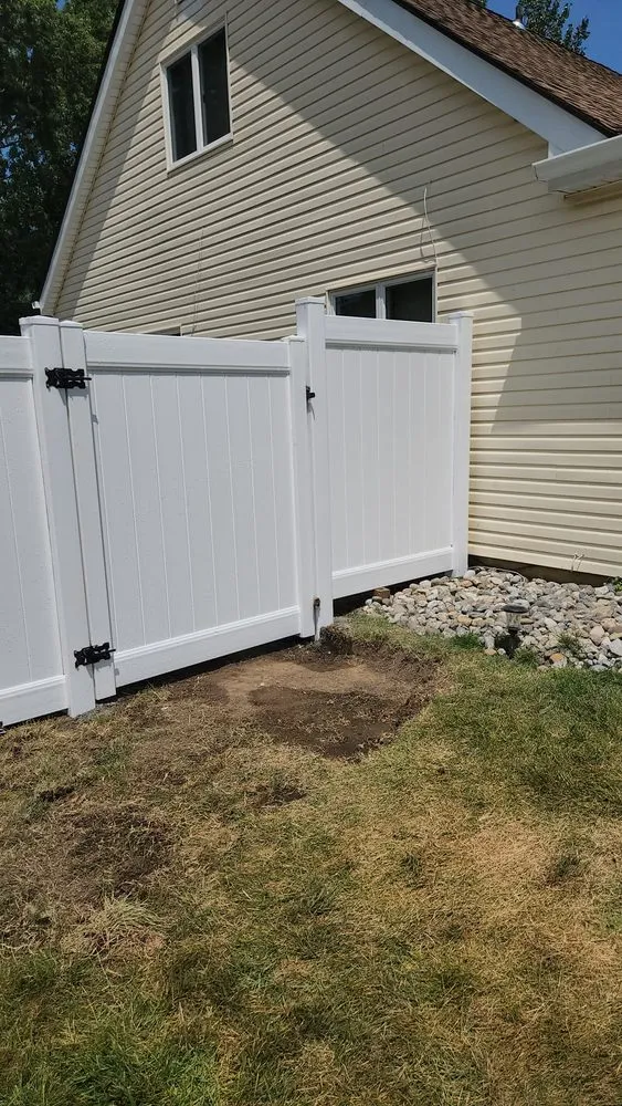 Slide of Leon G Construction