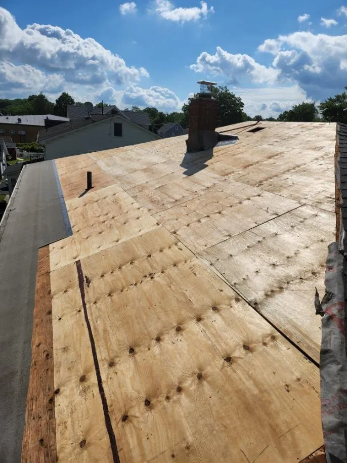 Slide of Leon G Construction