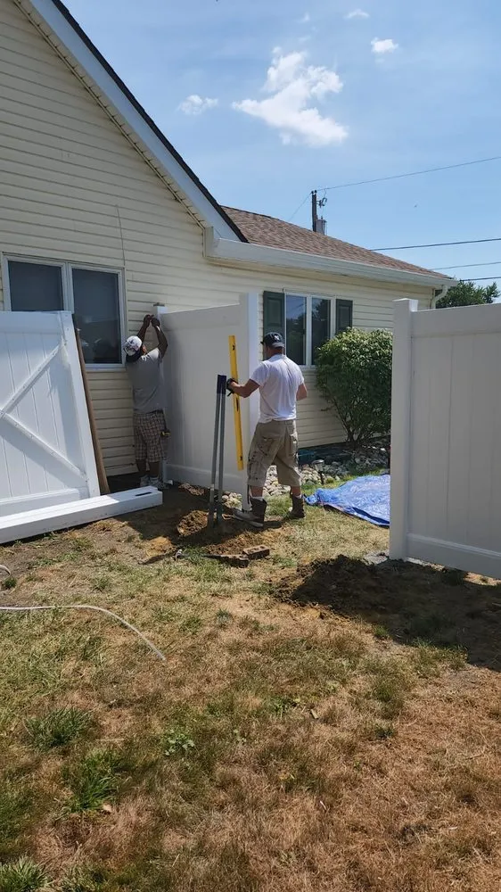 Slide of Leon G Construction