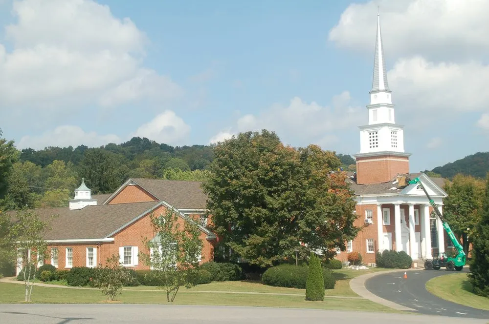 Slide of Leonard Roofing