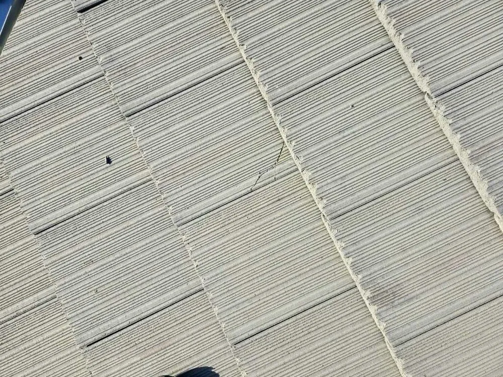 Slide of Leonard Roofing Inc.