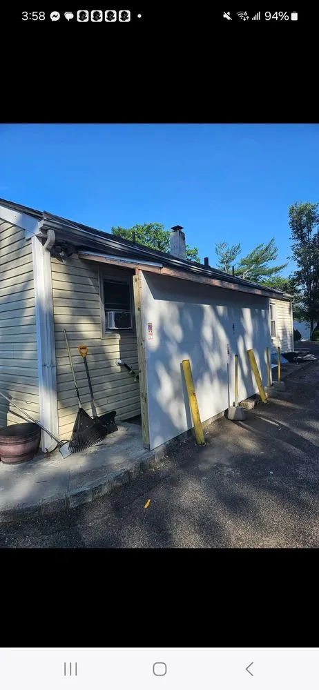 Slide of Leonel Construction