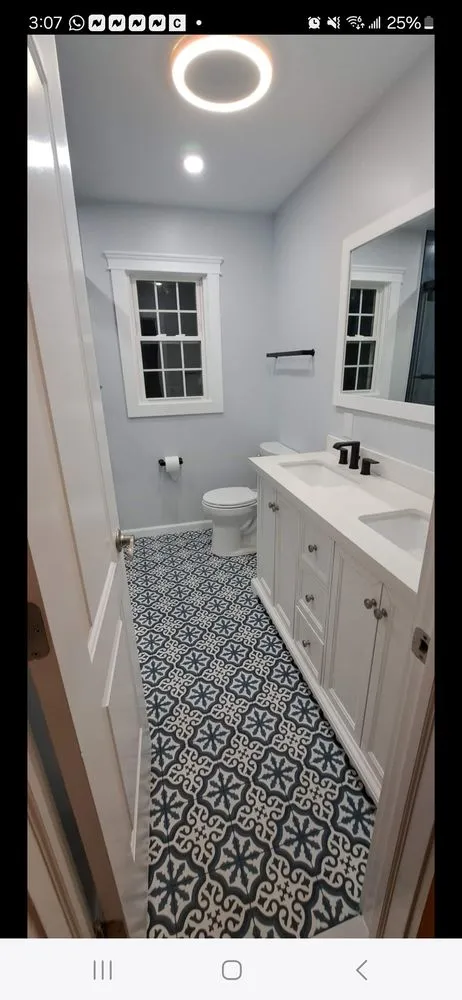 Slide of Leonel Construction