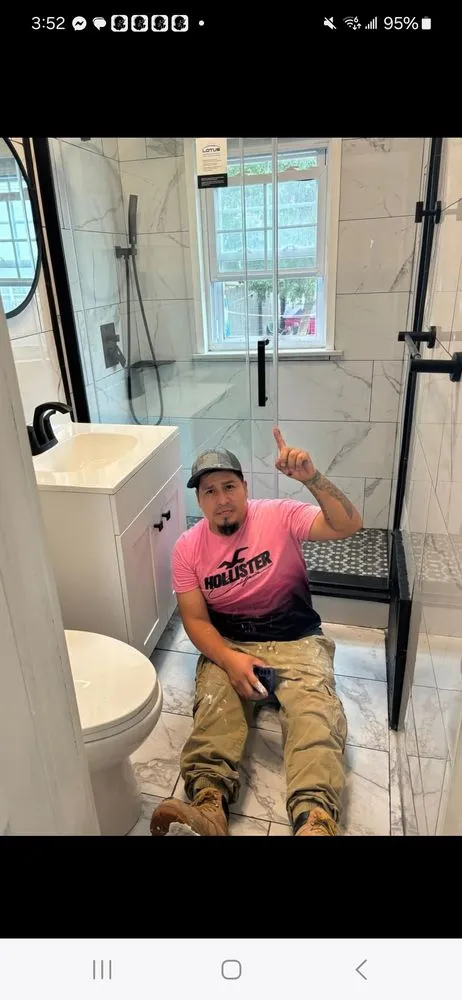 Slide of Leonel Construction