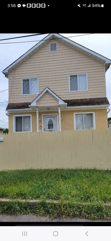 Slide of Leonel Construction