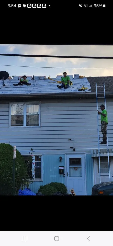 Slide of Leonel Construction