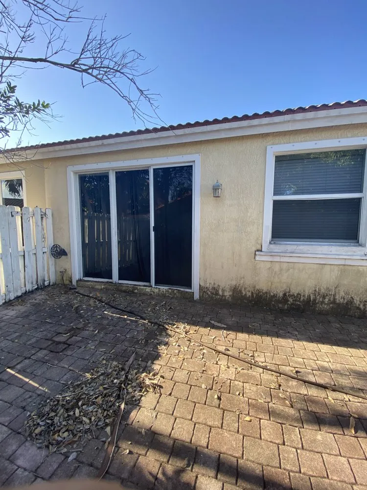 Slide of Leon’s Power Washing