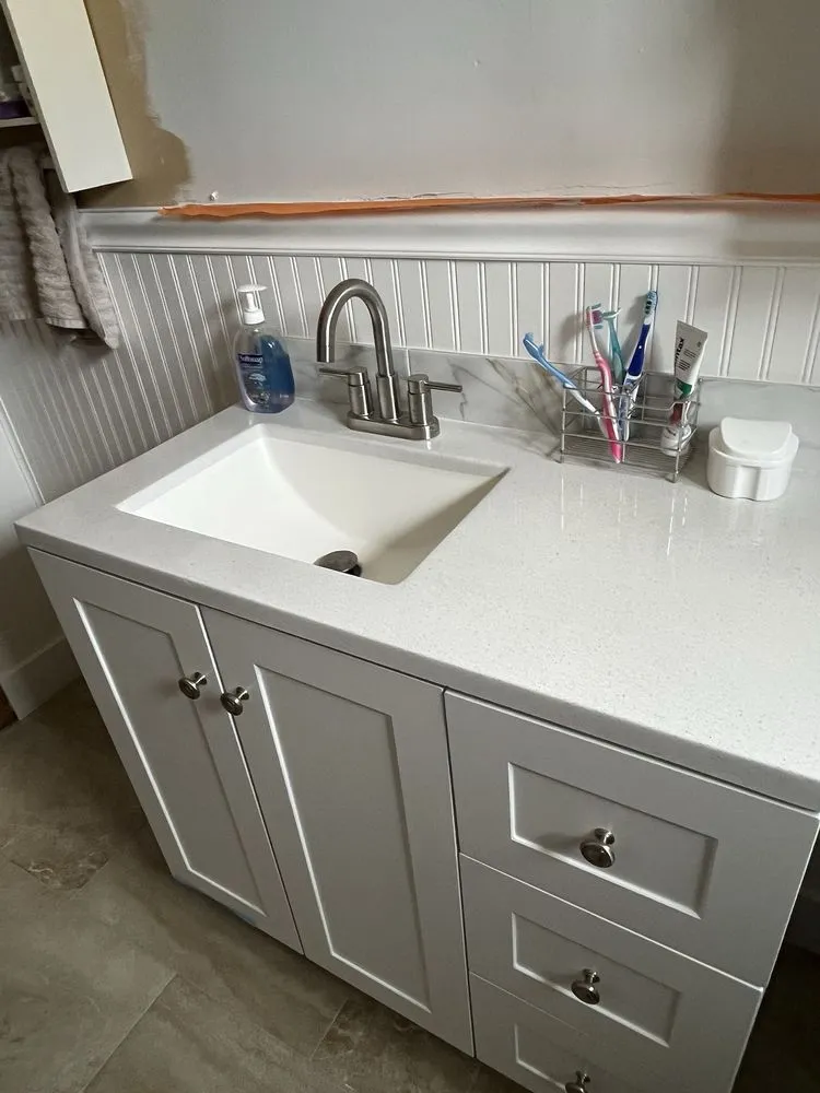 Slide of Leos Construction & Remodeling