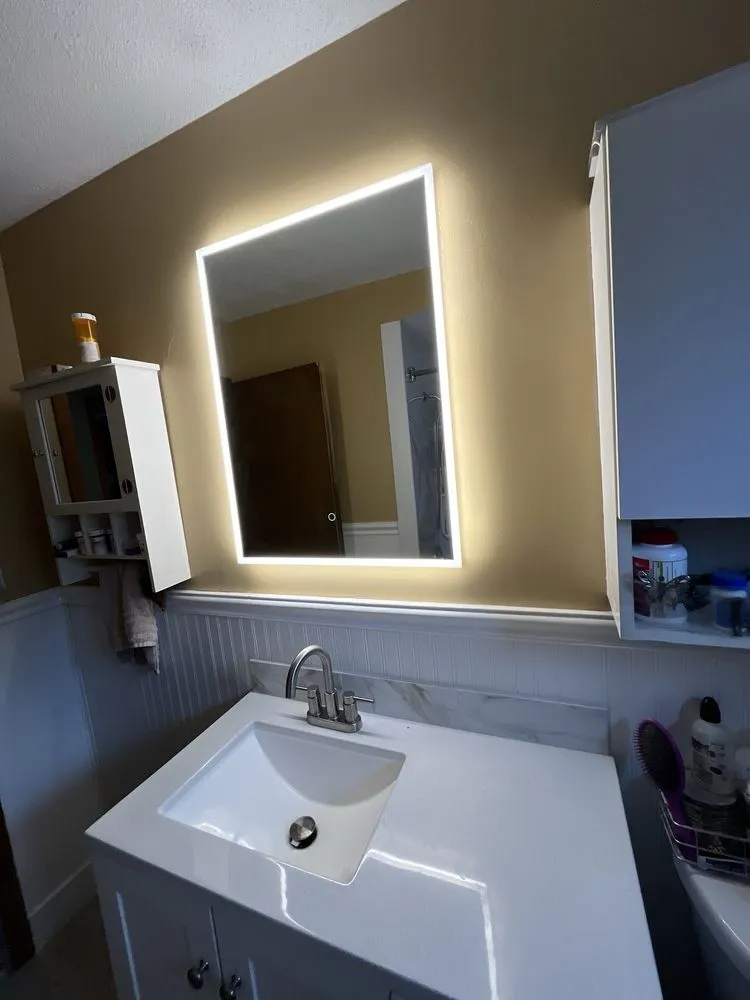 Slide of Leos Construction & Remodeling