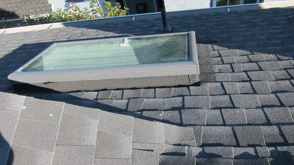 Slide of Leo's Roofing & Leak Repair