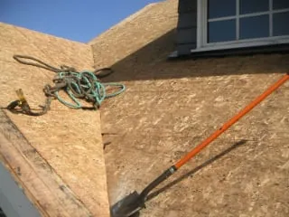 Slide of Leo's Roofing & Leak Repair