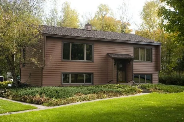 Slide of Les Grumdahl Window & Siding