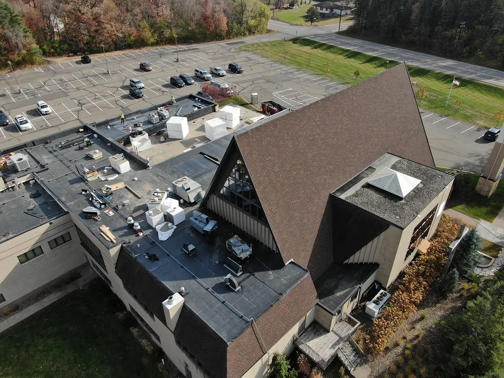 Slide of Les Jones Roofing